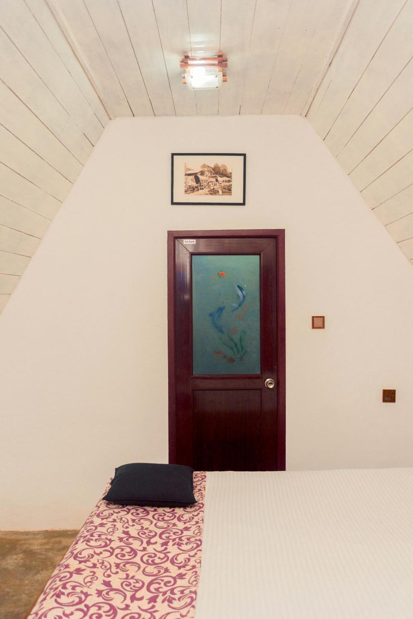 Harmony Beach Resort Tangalle Exterior photo